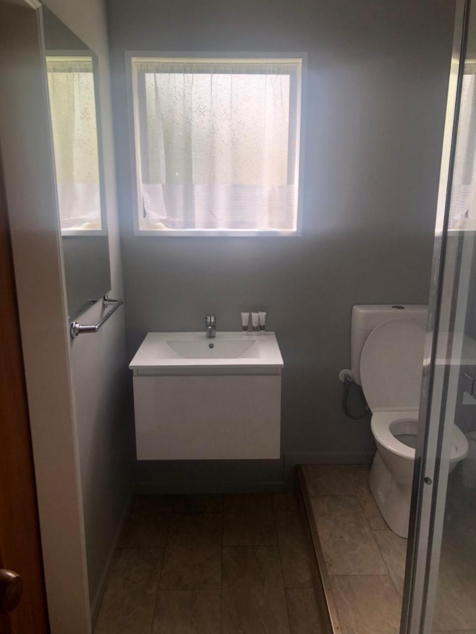 West Lake One Bedroom Accommodation Christchurch Dış mekan fotoğraf