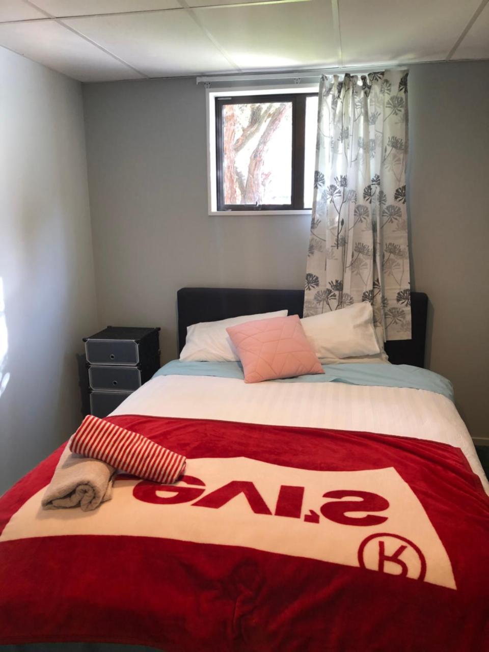 West Lake One Bedroom Accommodation Christchurch Dış mekan fotoğraf